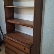 کتابخانه چوبی سه طبقه ،چهار کشوی سالم