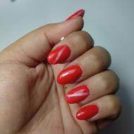 خدمات کاشت ناخن