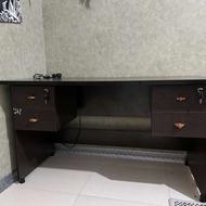 میز تحریر اداری