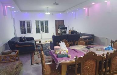 فروش ویلا 160 متر درخیابان معلم