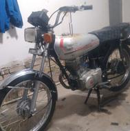 موتورسیکلت چیکامدل بامدرک کامل وبیمه 89 وتقویت 150