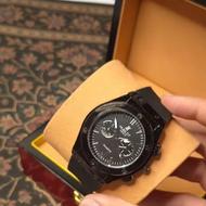 ساعت مچی 300 به شرط