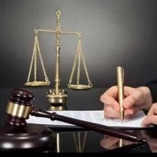 وکیل پایه یک دادگستری