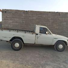 تویوتا دوهزار 1983 فوری