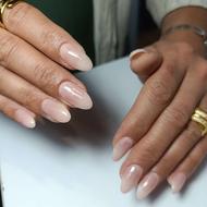 مدل برای کاشت ناخن میخوام