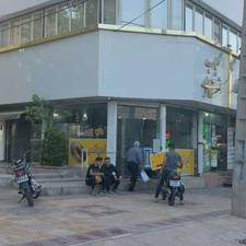 85 متری واقع در بلوار صبا