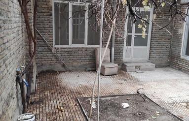 خانه در خیابان سرباز شهید