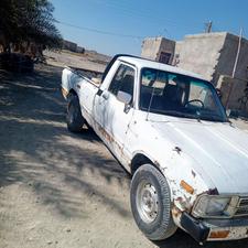 تویتا هایلوکس تک کابین 1983