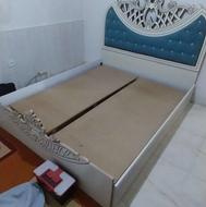 تختخواب دو نفره با تشک دو نفره طبی و فنری