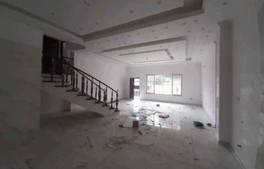 فروش ویلا 220 متر در خیابان بابل نیم پیلوت خوش نقشه