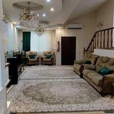 فروش ویلا 160 متر در خیابان ساری بازسازی شده 