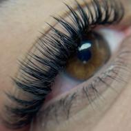 اکستنشن مژه و لیفت ابرو