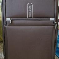 چمدان بزرنتی سایز متوسط