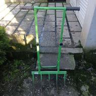 شخم زن دستی.