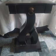 میز تلفون و دکور