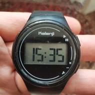 ساعت استخر و کوه نوردی