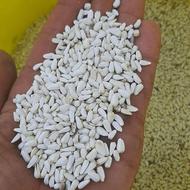 بذر گلرنگ بوجاری شده