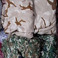 فروش دو دست لباس نظامی برای کار