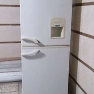 یخچال فریزر صنام.