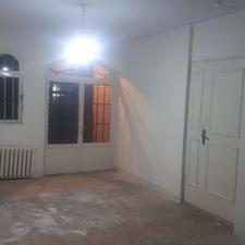 80 متر 2خواب فلکه اول صادقیه