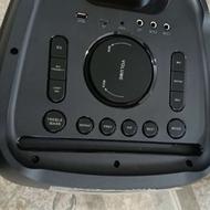 فقط الان باز کردم تا عکس بندازم 12 اینچ دو ساب