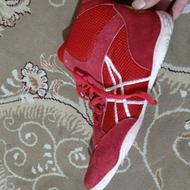 کفش کشتی سایز 42 فقط یک بار استفاده شده