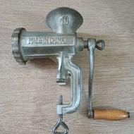 چرخ گوشت دستی سالم