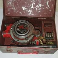 سه دستگاه حدیده‌ی‌دستی ژاپنی