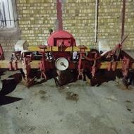 یک دستگاه نخود کاروذرت کار بذرسازان