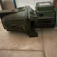 پمپ آب خانگی