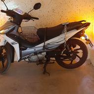 موتور سیکلت لیفان 135 کم کارکرد در حد نو