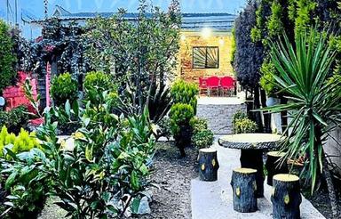 باغچه ویلا 340 متری مستقل نزدیک شهر