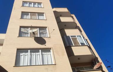 آپارتمان خوش نقشه و عالی در بهترین موقعیت باکری جلالیه فجر