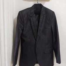 کتو شلوار مشکی کاملا سالمه چون کوچیک شده قابل استفاده نیست