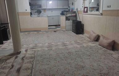 خانه پشت قواره 60متری