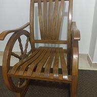 صندلی راک باطرح چرخ گاری