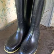 چکمه باغبانی