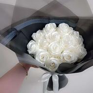 دسته گل مصنویی