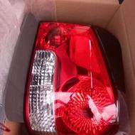 یک جفت چراغ بااینه سمت شاگرد