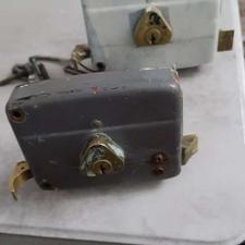 تعداد 2عدد قفل درب حیاط فلزی