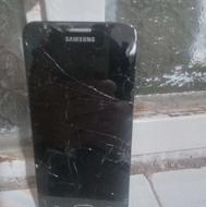 گوشی جی هفت نیاز به ال سی دی