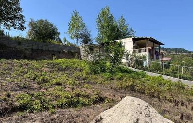 زمین به من به متراژ 200 داخل بافت آب برق و گاز جفت زمین