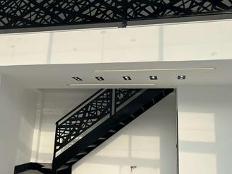 32متر بعلاوه 10متربالکن خیابان شهدا رویان