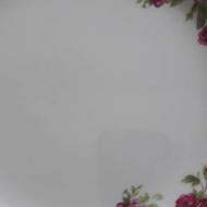 چینی گل سرخی خیلی قدیمی