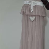 پرده بالای تخت