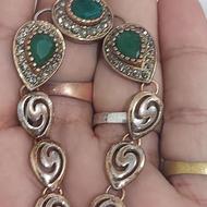 دوعدد دستبنده دخترانه با سنگهای معدنی فروشی