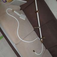 دوش حمام سفیدطلایی