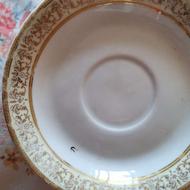 دو دست نعلبکی