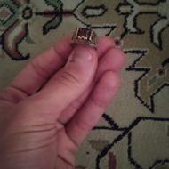 انگشتر یاقوت