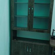 میز مطالعه بهمراه کتابخانه و صندلی مدیریتی چرمی